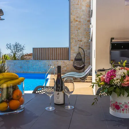 Σπίτι διακοπών Atemberaubende Am Liebespfad Mit Privatpool, Meerblick, Moskitonetzen, Bbq-bereich *