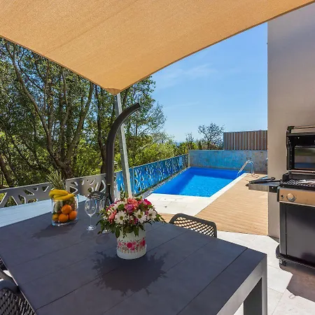 Atemberaubende Am Liebespfad Mit Privatpool, Meerblick, Moskitonetzen, Bbq-bereich *
