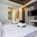 Atemberaubende Am Liebespfad Mit Privatpool, Meerblick, Moskitonetzen, Bbq-bereich Feriehus *
