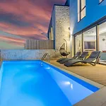 Atemberaubende Am Liebespfad Mit Privatpool, Meerblick, Moskitonetzen, Bbq-bereich Feriehus *