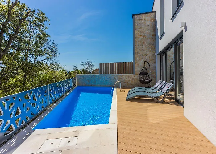 Vikendica Atemberaubende Am Liebespfad Mit Privatpool, Meerblick, Moskitonetzen, Bbq-bereich *